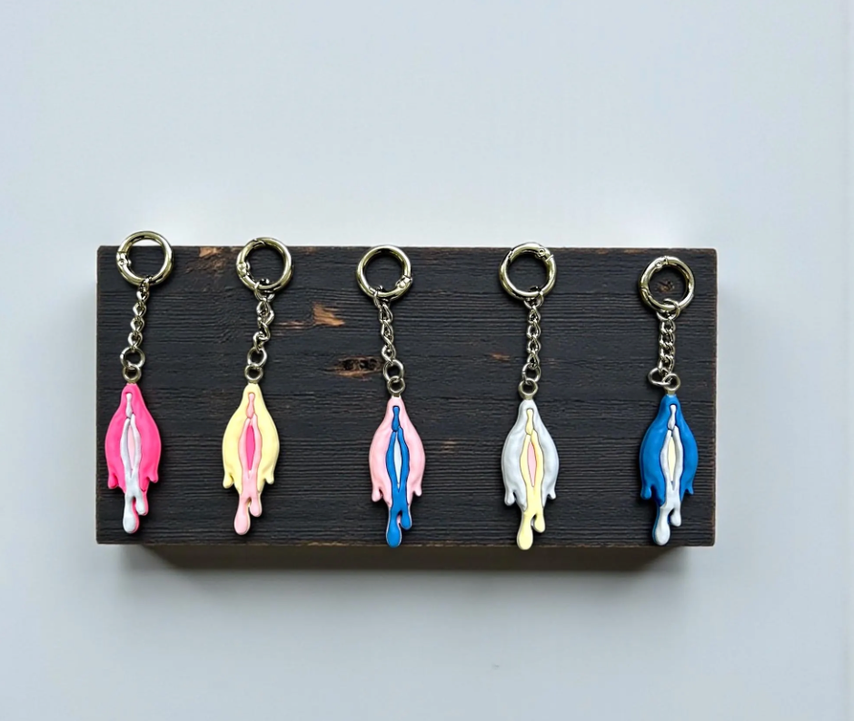 Abstract vulva handbag charm / keychain pendant